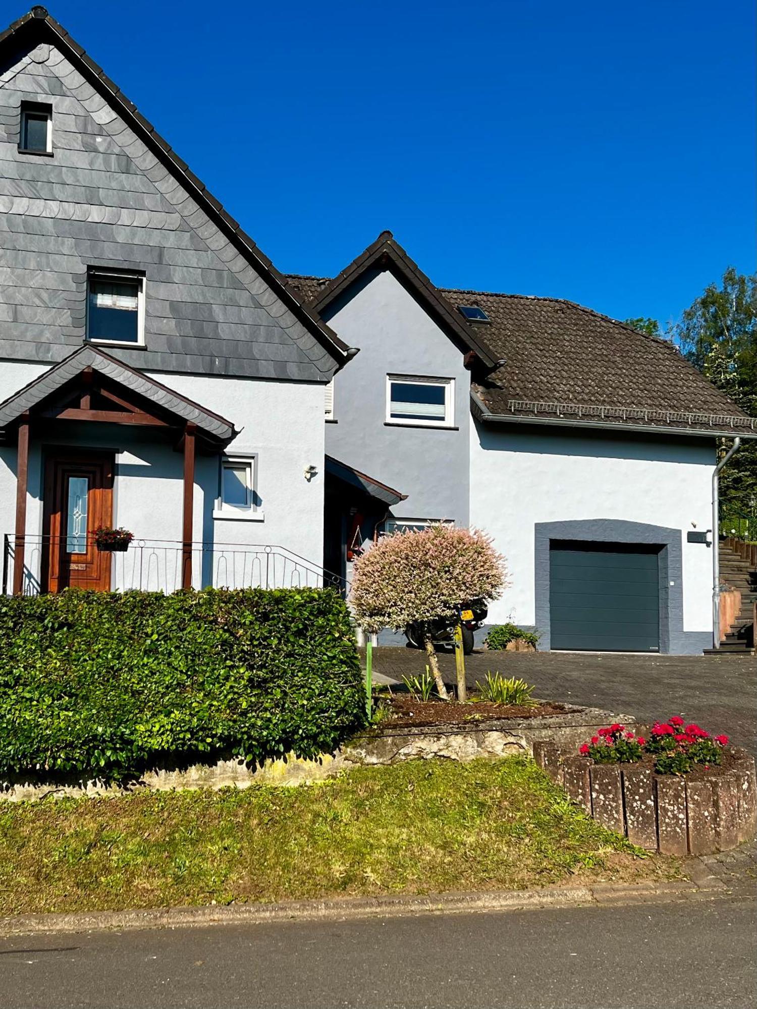 Deine-Eifel-Ferienwohnung Feusdorf 外观 照片