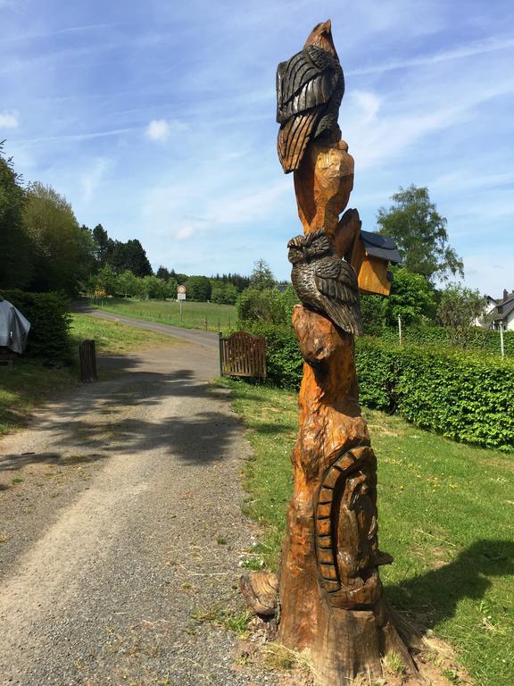 Deine-Eifel-Ferienwohnung Feusdorf 外观 照片